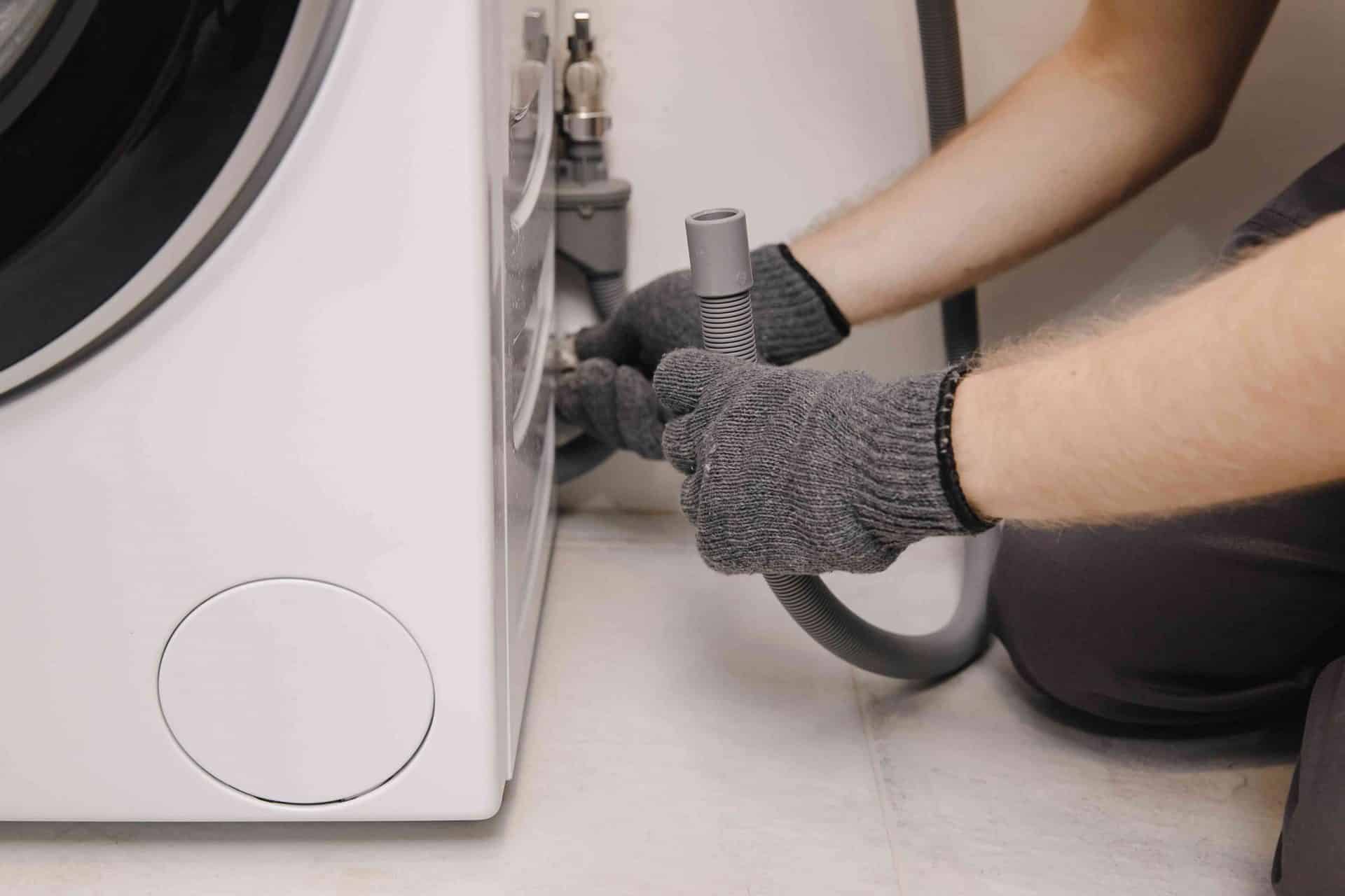 Image presents Diagnosing Washing Machine Drain Problems